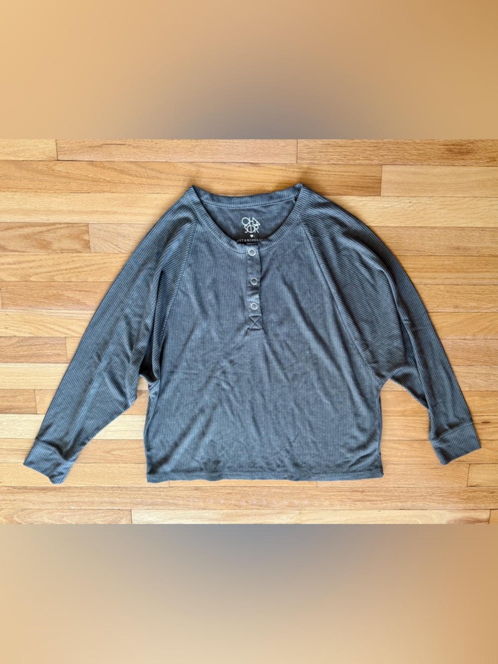 Anthropologie Charcoal Ribbed Henley batwing Long Sleeve Top size M